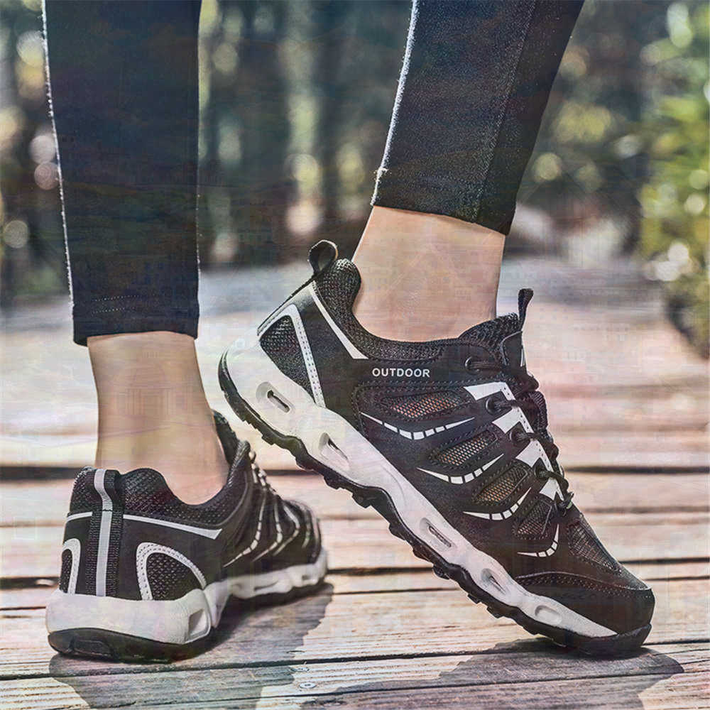 Sumer Round Tip Silver Sneaker – Women Formal Wear Black Bewertung und Preis