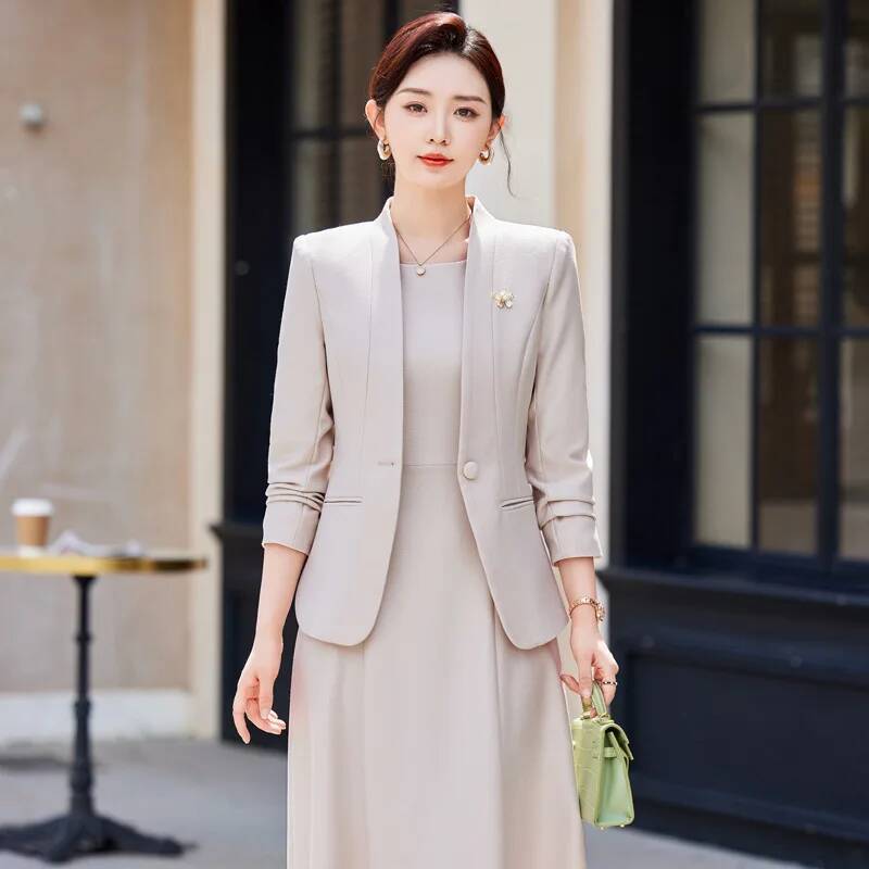 Formelle Damen-Business-Anzüge – Women Formal Wear Stitching Bewertung und Preis